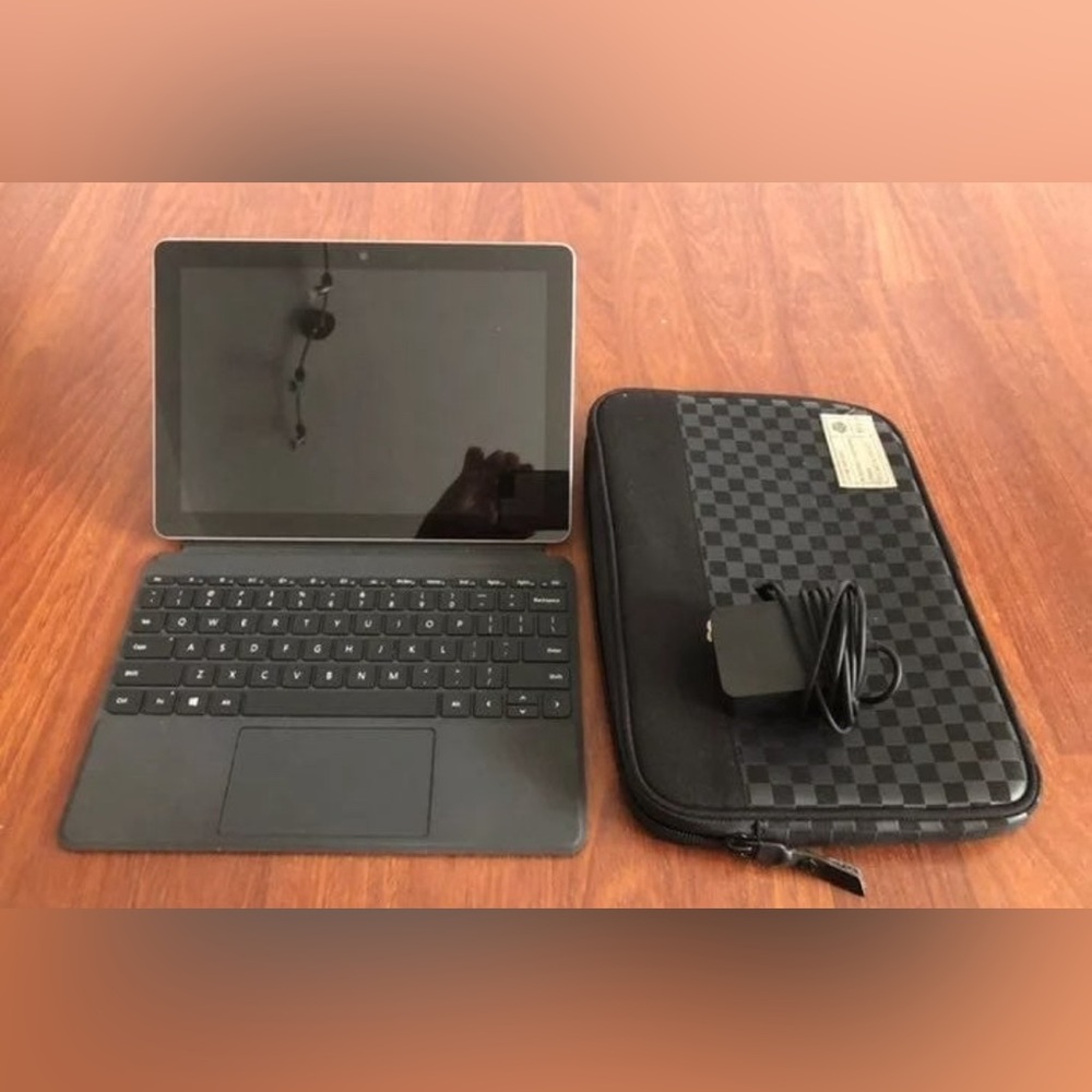 Microsoft Surface Go Bundle